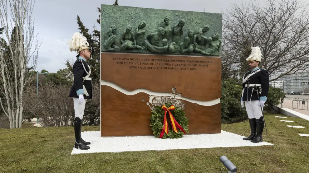 El memorial 'Fosa Común', en la inauguración de este martes.