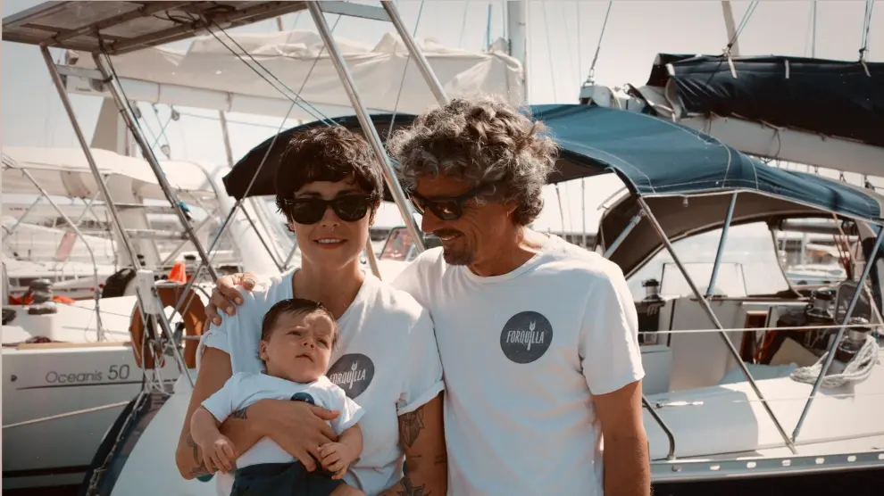 La familia ya ha recorrido parte del Mediterráneo y ahora cruzará 'el charco'.