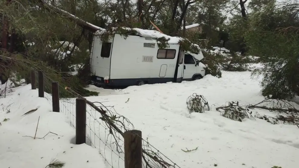 Una caravana se vio afectada por por la nevada