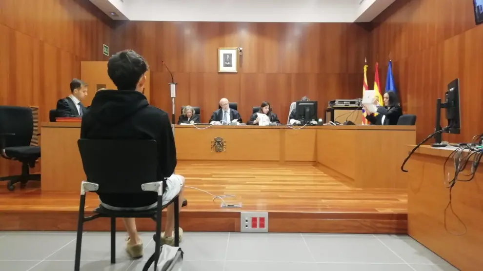 El acusado, Crístofer A. E., durante su declaración este martes en la Audiencia de Zaragoza.