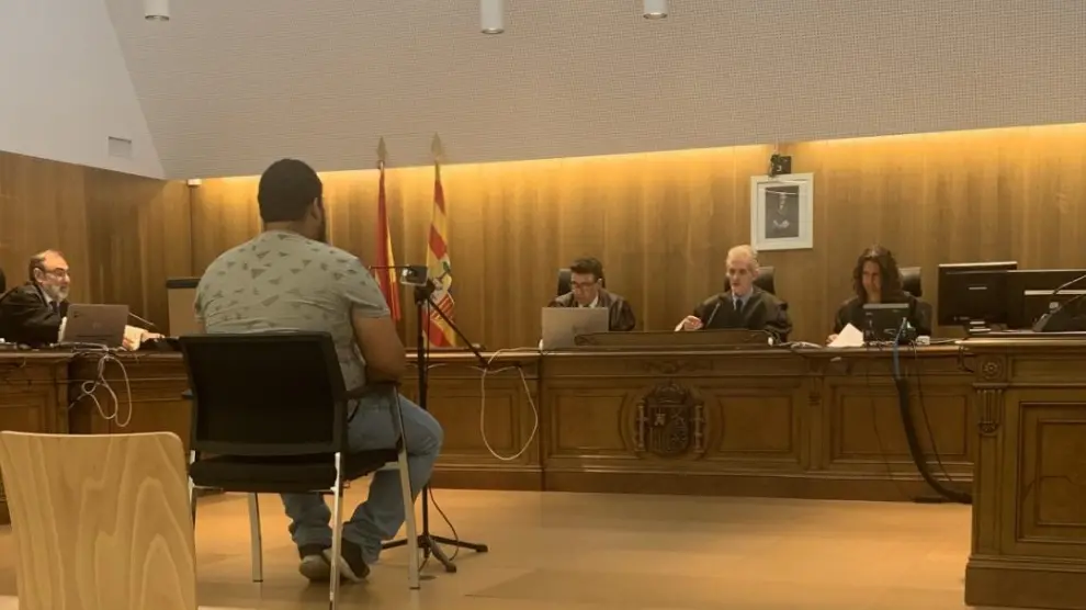 El acusado, durante el juicio en la Audiencia Provincial de Huesca.