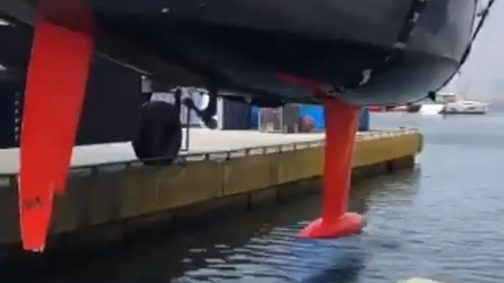 El barco 'Corsario' sufrió algunos daños en el ataque de las ballenas