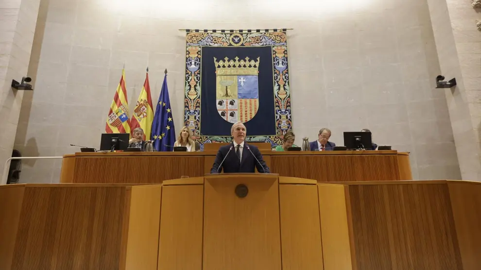 Primera jornada del pleno de investidura de Jorge Azcón en las Cortes de Aragón.