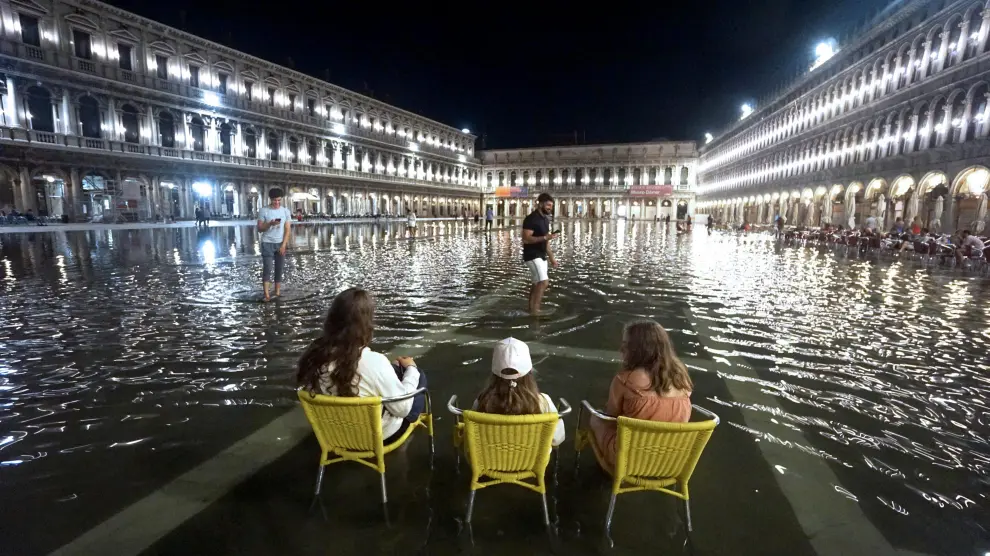 Venecia, la plaza de San Marcos, inundada.