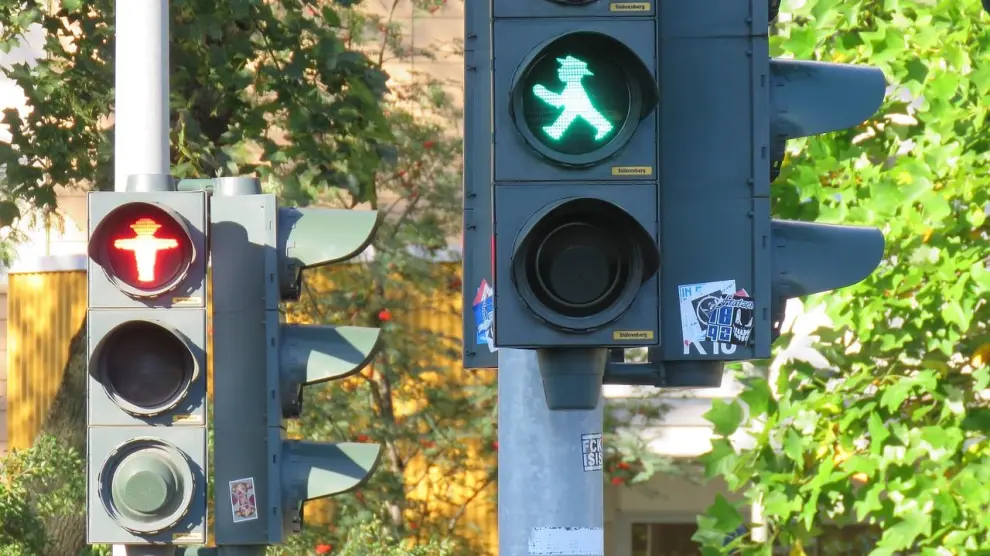 Los 'Ampelmaennchen' de los semáforos berlineses.