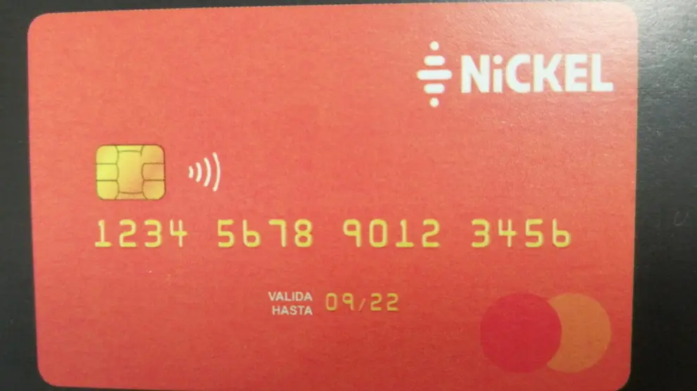 Tarjeta de la firma francesa Nickel de venta en los estancos que permite abrir una cuenta y tener una tarjeta.