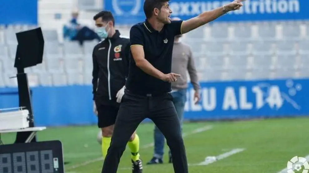 Antonio Hidalgo, en su etapa como entrenador del Sabadell.