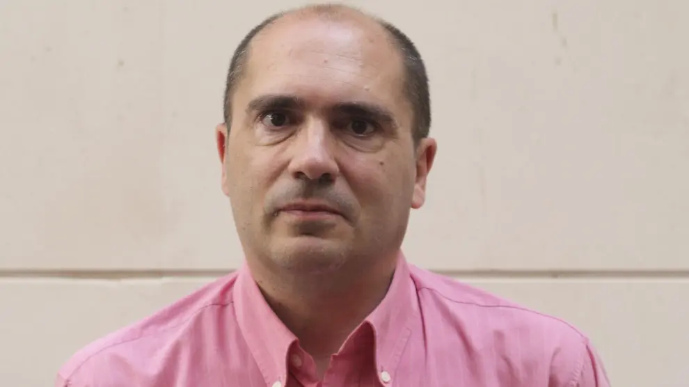 Ángel Garcés, profesor de Derecho Administrativo de la Universidad de Zaragoza y autor del libro   ‘La caracterización jurídico pública de la Corona’.