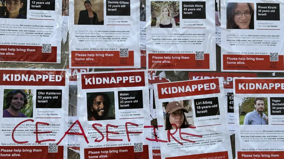 Carteles del movimiento Kidnapped (Secuestrado) en Nueva York