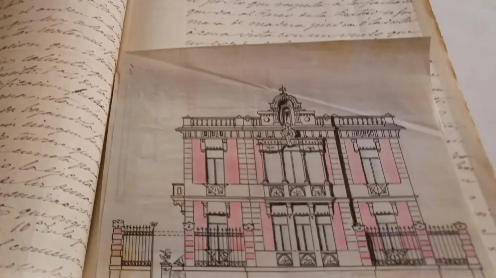 Planos del archivo municipal del edificio del paseo de Pamplona número 3.