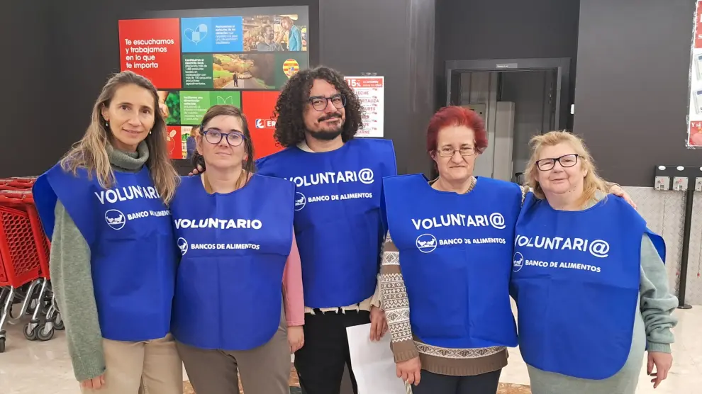 Voluntariado de Plena inclusión Aragón, en la Gran Recogida 2023.