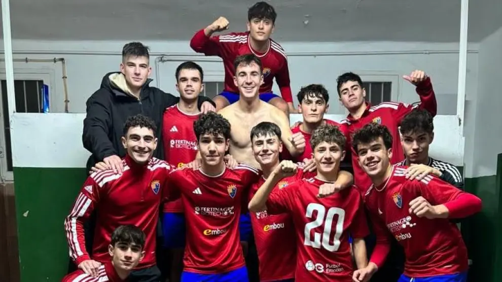 Los jugadores del Teruel celebran la victoria