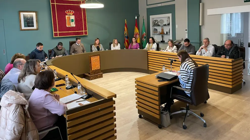 Imagen del pleno de este jueves en el Ayuntamiento de Fraga.