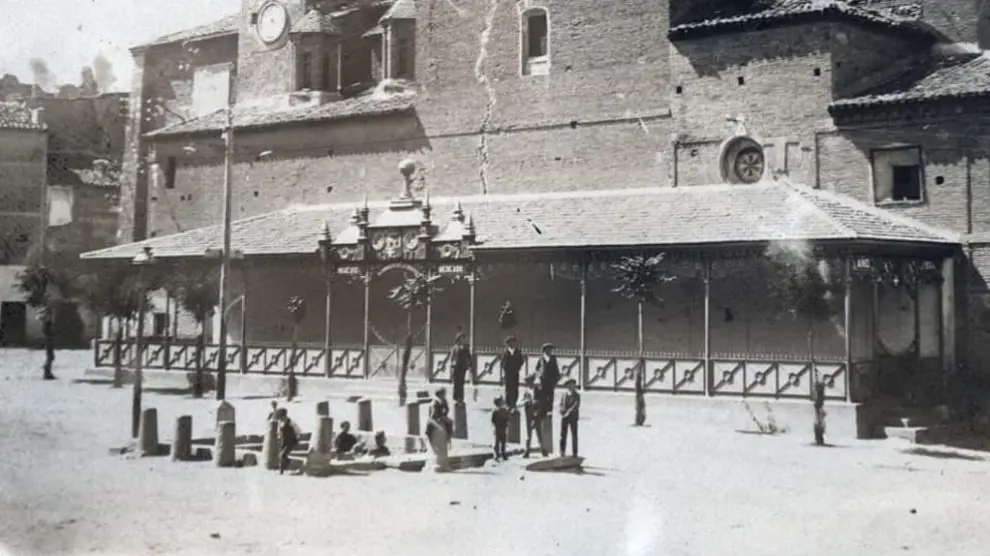 El Nuevo Mercado de Almonacid de la Sierra en 1904.