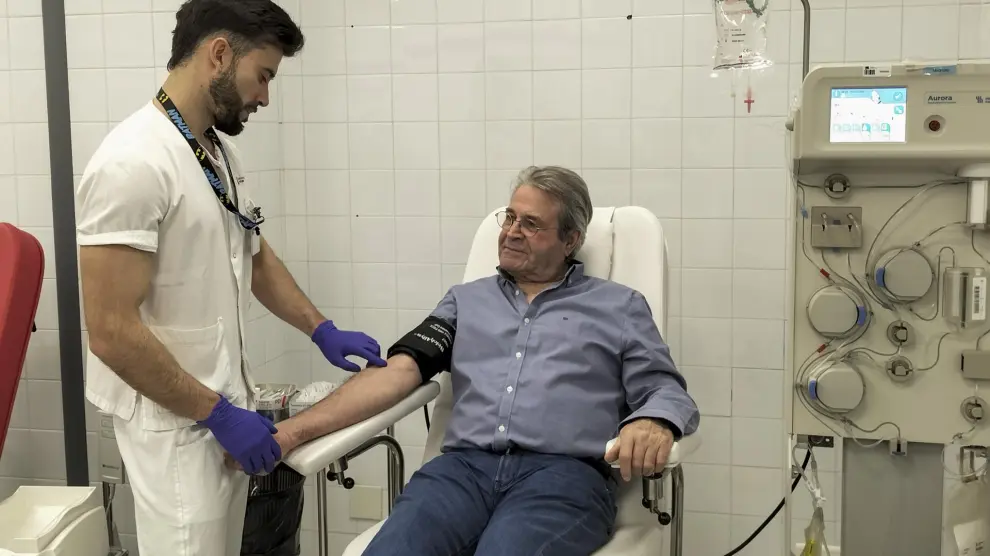 Francisco del Amo Zarzo, ciudadrealeño afincado en Burgos desde hace décadas, ha realizado este martes su donación de sangre número 500