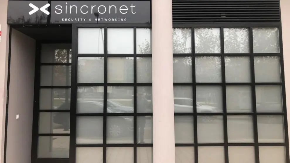 Las instalaciones de Sincronet están situadas en la calle Ibón de Estanés 10, en Zaragoza.