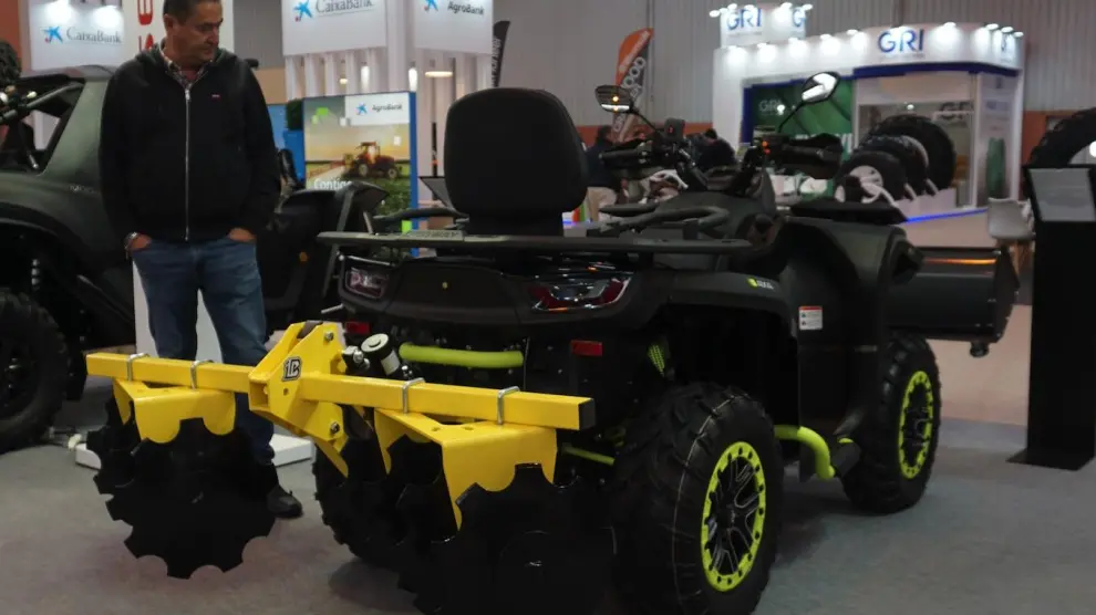 El quad puede convertirse en un vehículo agrícola.