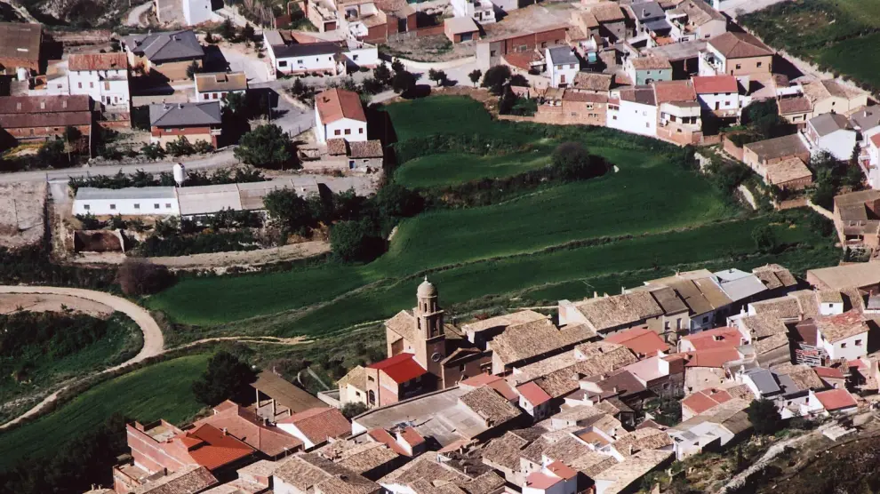 Vista aérea de la localidad de Castillonroy.