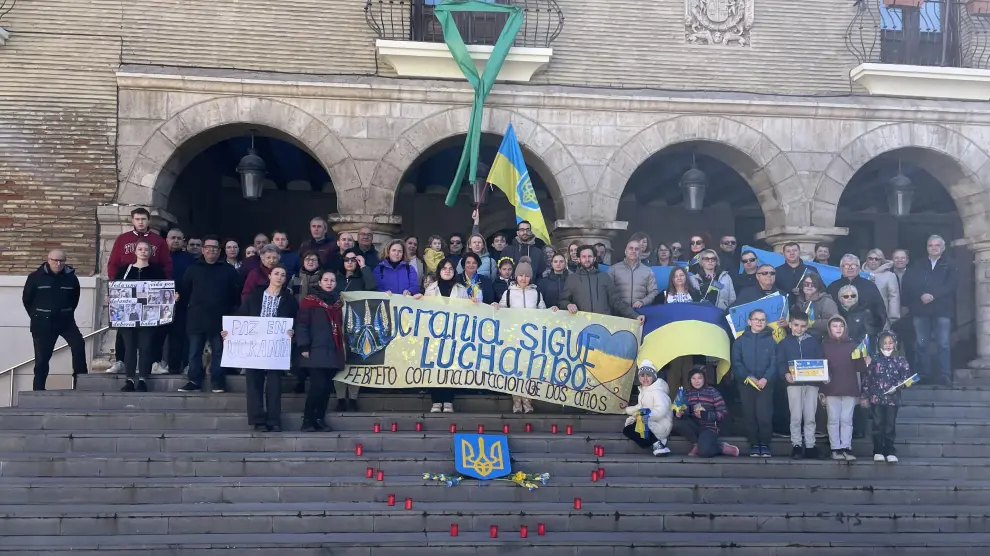 Concentración de apoyo al pueblo ucraniano en Monzón.