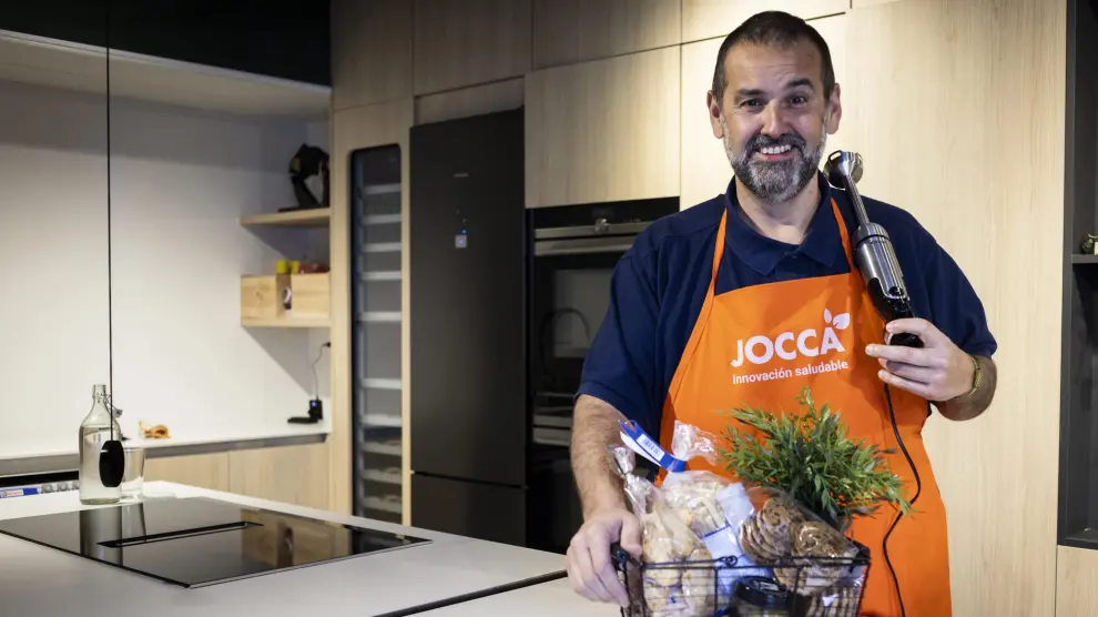 El chef David de Jorge, más conocido como Robin Food, es embajador de la marca aragonesa Jocca.