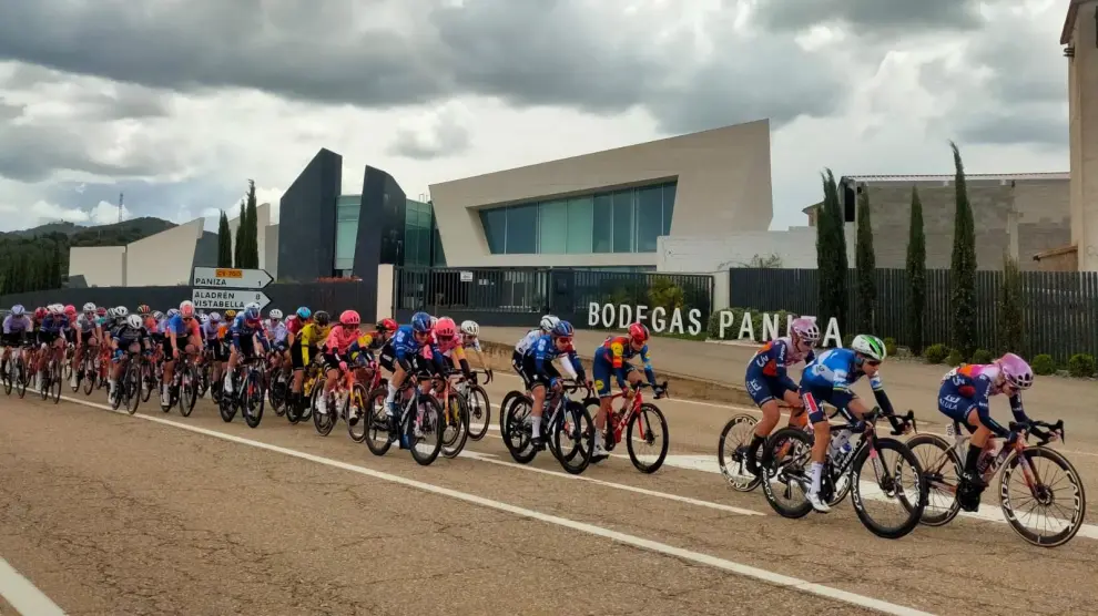 La Vuelta Ciclista a España Femenina, a su paso por Paniza