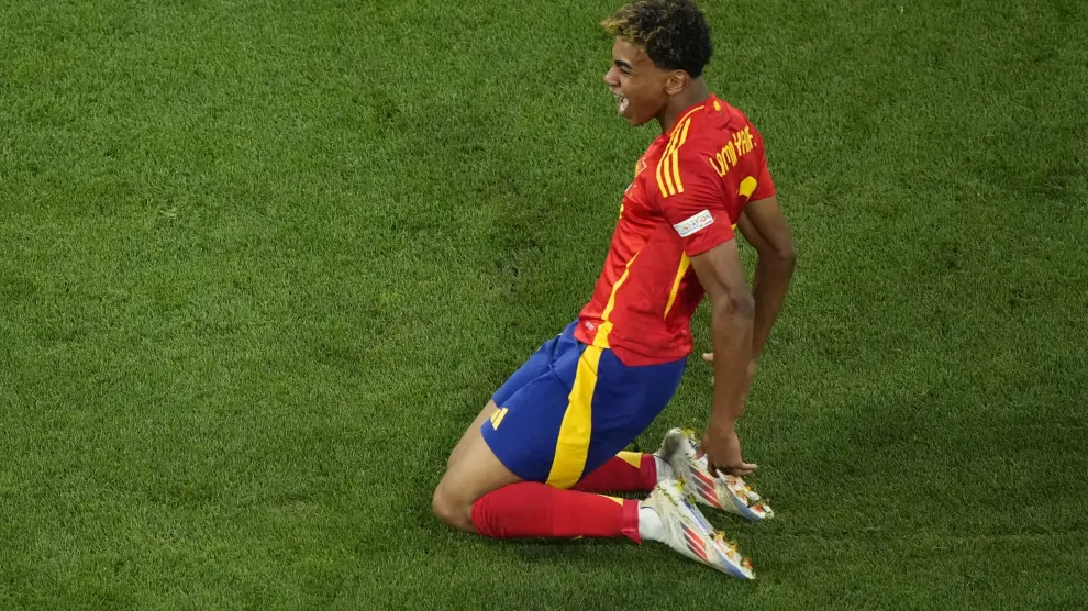 Lamine Yamal celebra su gol ante Francia en la semifinal de la Eurocopa.