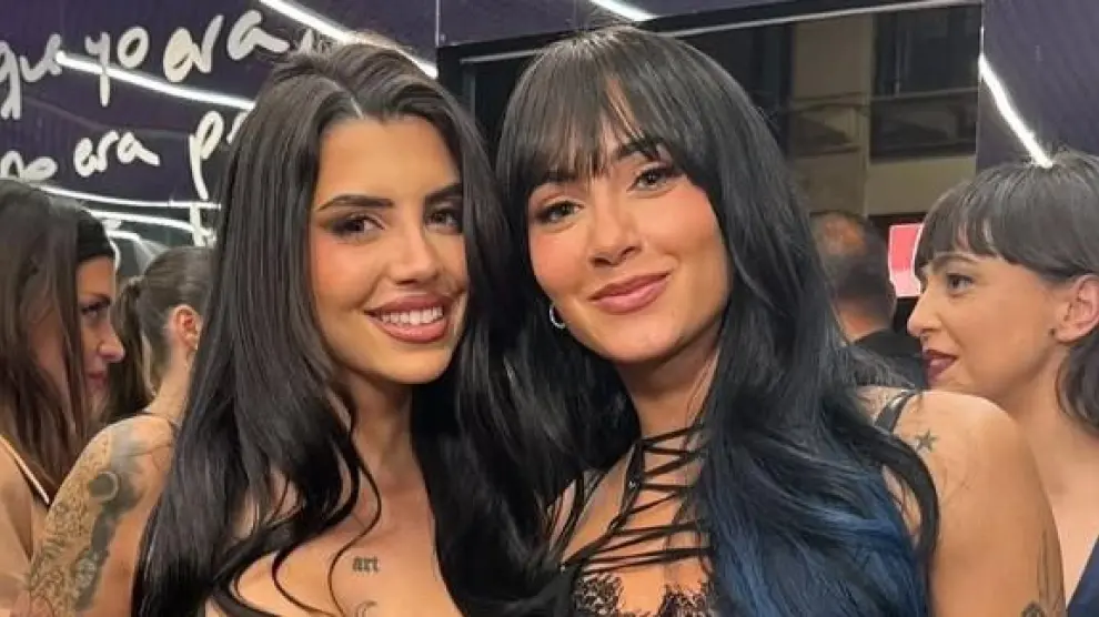 Naiara y Aitana, en la presentación de 'Metamorfosis'.