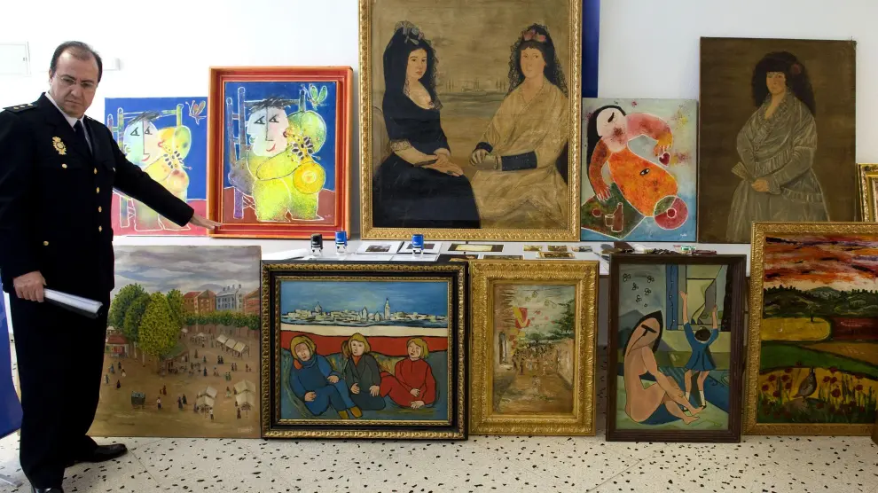 Cuatro detenidos en Valencia por extorsión y falsificación de obras de arte