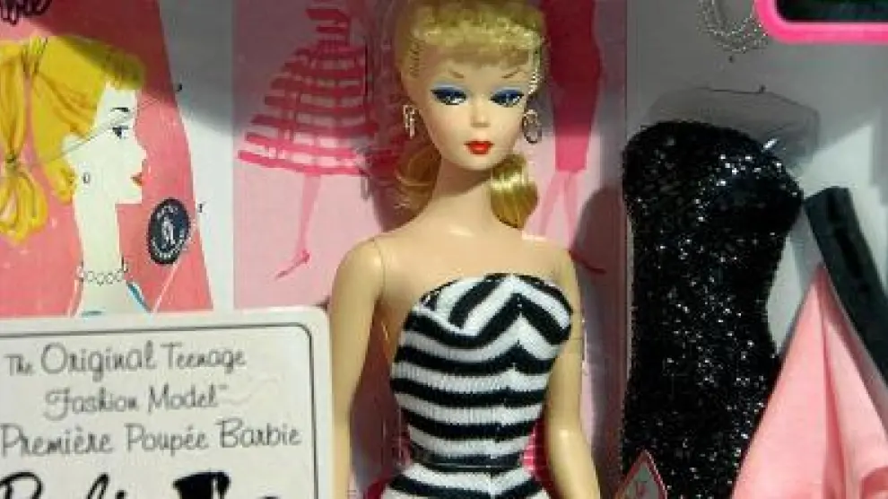 Las barbies mas antiguas renacen a sus 50 anos