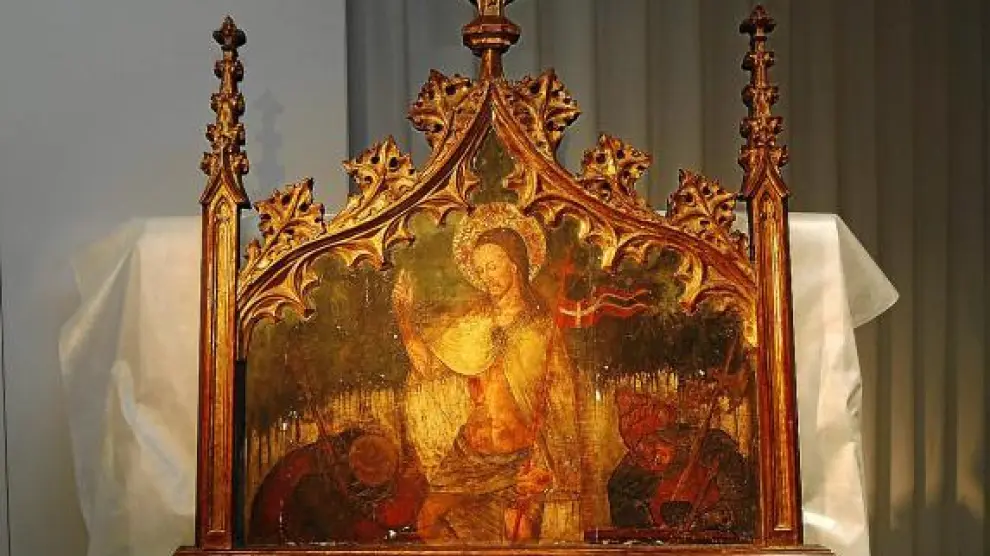 Pieza subastada del retablo que se atribuye a Pedro García de Banabarre, localidad de procedencia.