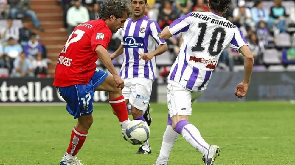 Imagen del partido entre Numancia y Valladolid. Ambos conjuntos luchan aún por la permanencia en Primera División.