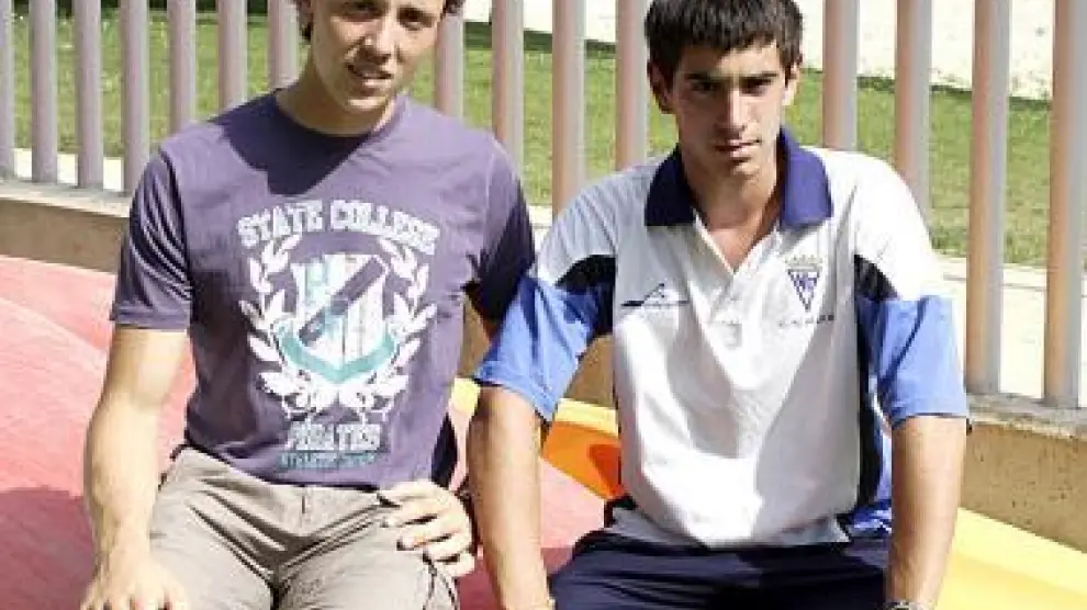Sergio Cazorro (izquierda) y Pablo Medrano, en C. N. Helios.
