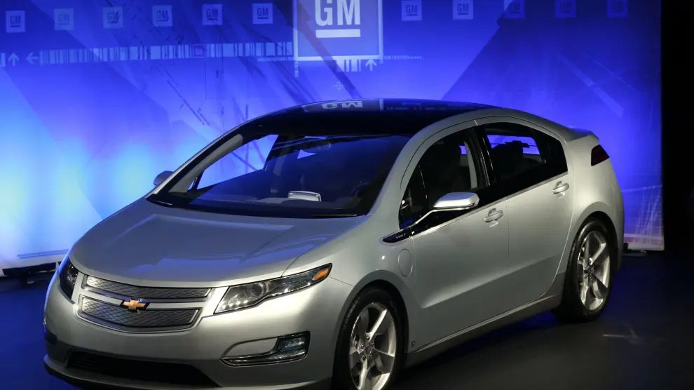 General Motors sorprende con su modelo híbrido Chevy Volt 