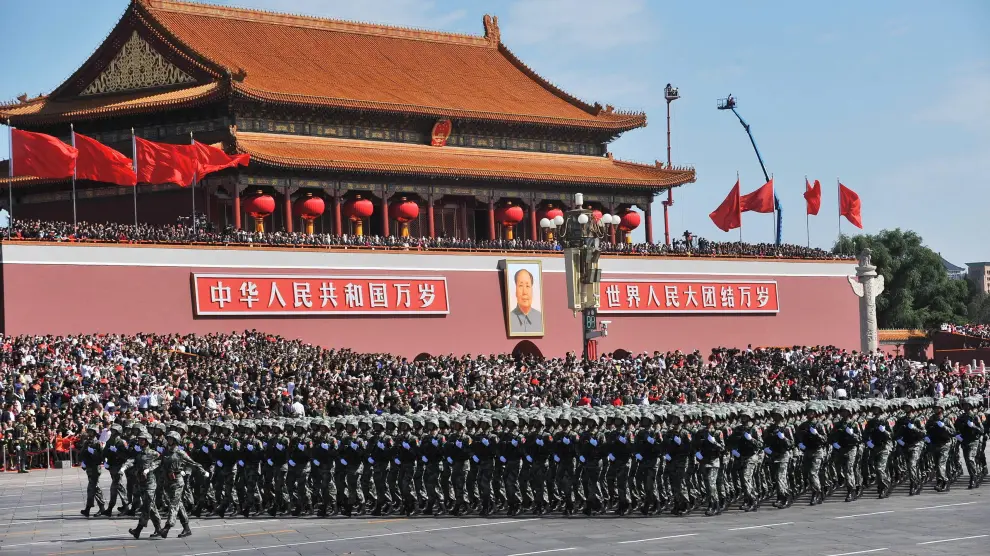 Desfile militar en la plaza de Tiananmen