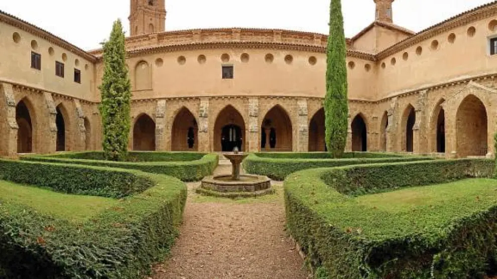 Imagen de archivo del claustro del monasterio cisterciense.