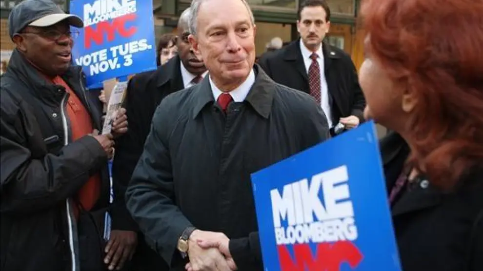 Bloomberg logra una ajustada reelección como alcalde de Nueva York