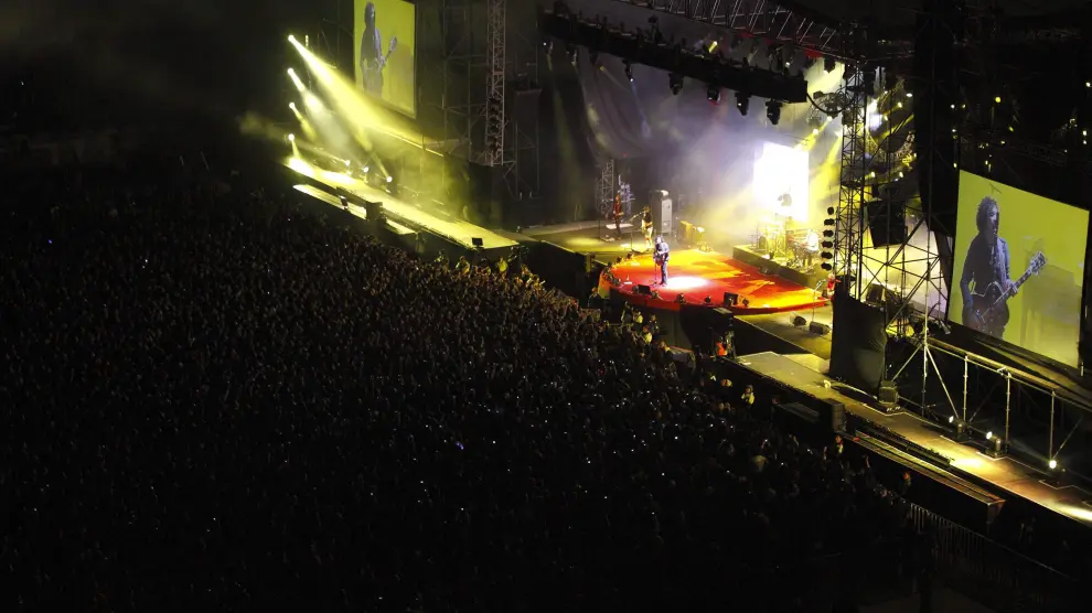 Bunbury logra ser el español que reúne a más personas en México en concierto
