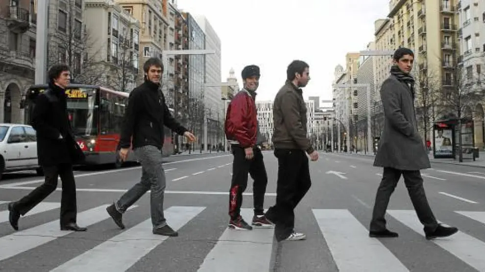 The Faith Keepers, este miércoles, en el paseo de Independencia de Zaragoza (no Abbey Road, ojo).