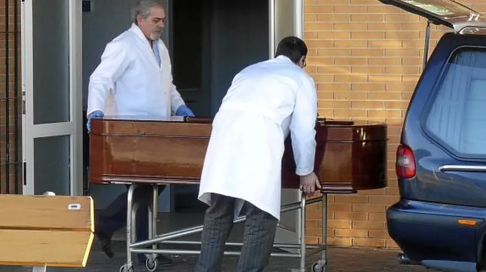Los cadáveres fueron trasladados ayer a Pamplona, donde hoy se celebrará el funeral.