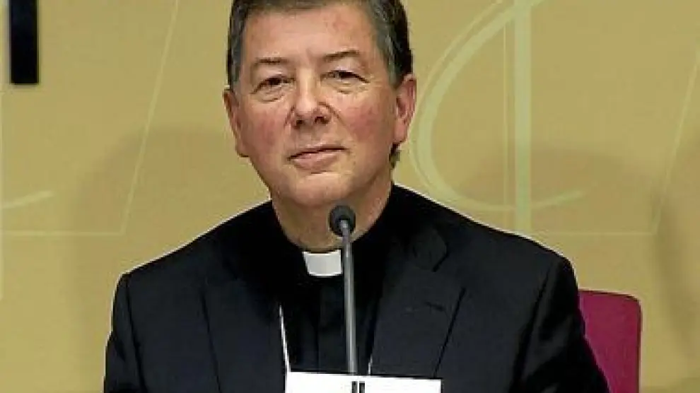 El secretario de la Conferencia Episcopal, Juan Antonio Martínez.