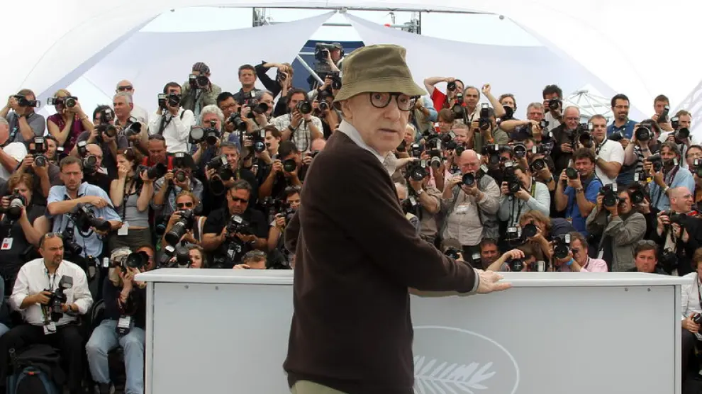 Woody Allen ante los periodistas en Cannes