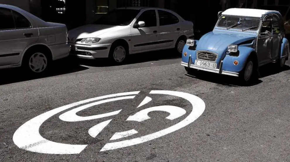 La reducción de velocidad a 30 kilómetros por hora se aplicará en calles con un carril por sentido o un solo carril.