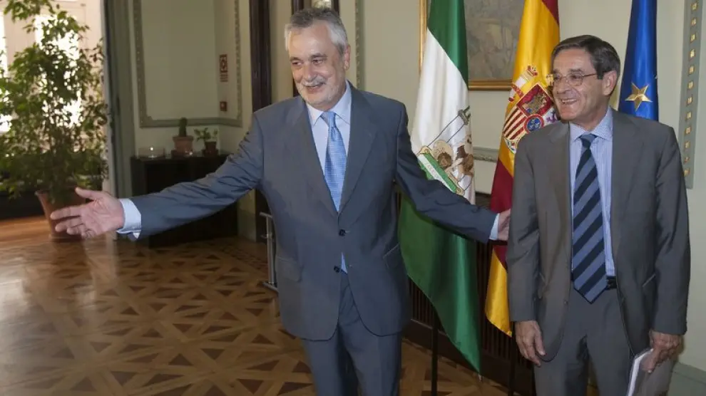 El presidente de la Junta, José antonio Griñán, recibe al presidente de la BBK.