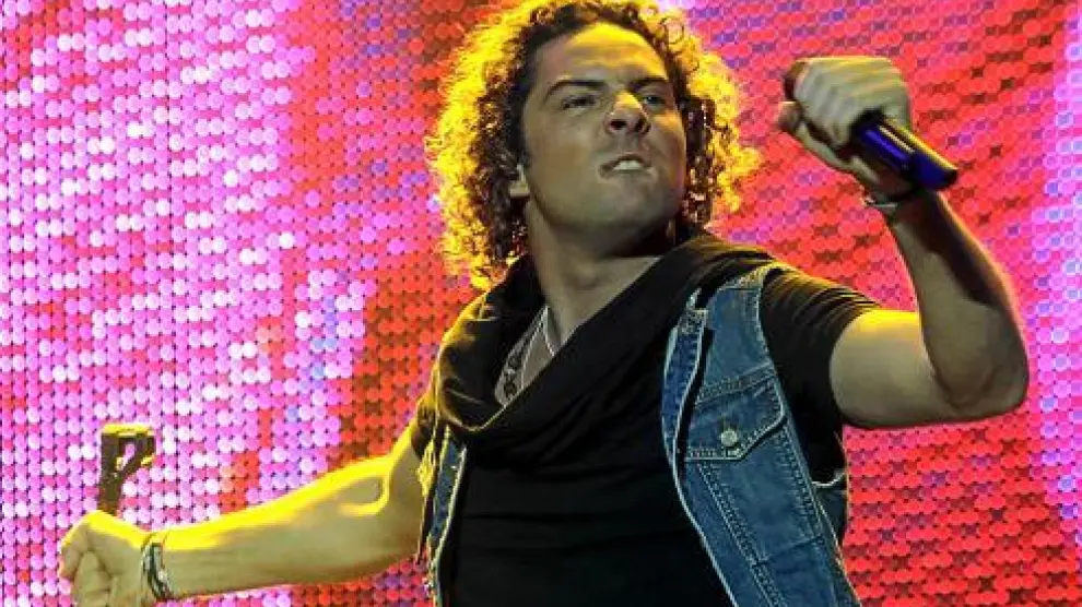David Bisbal, durante un concierto en Madrid de la gira 'Sin mirar atrás 2010'.