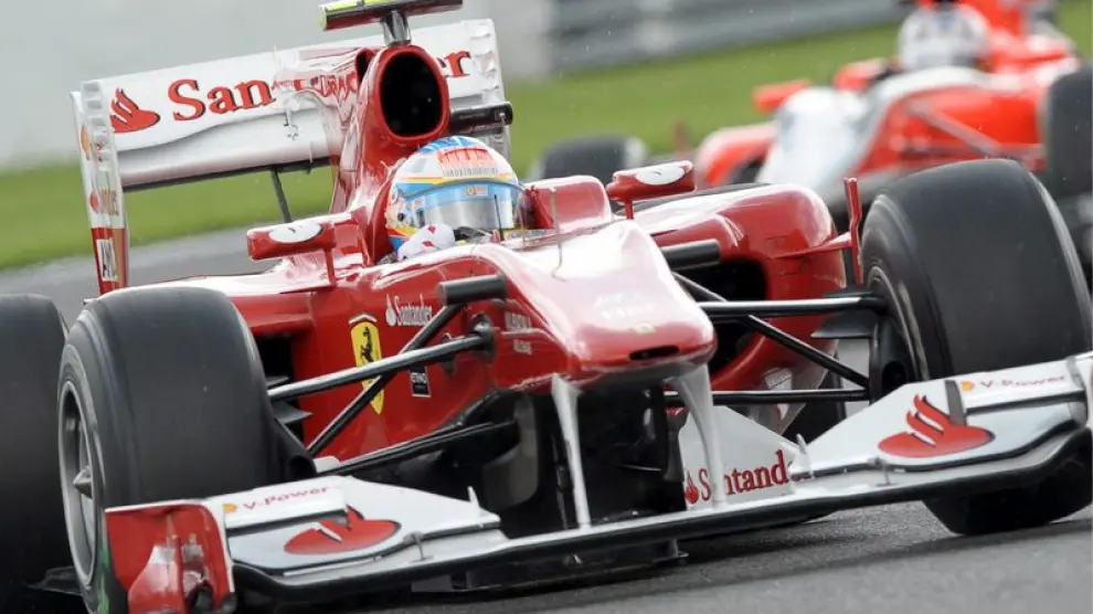 Webber se hace con la 'pole'; Alonso décimo