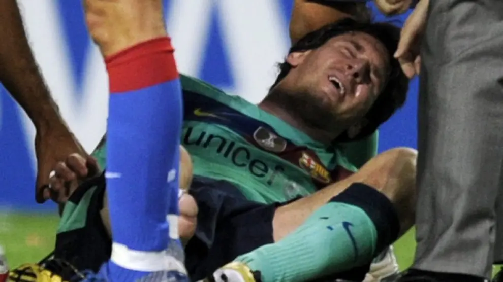 Messi, lesionado en el Calderón