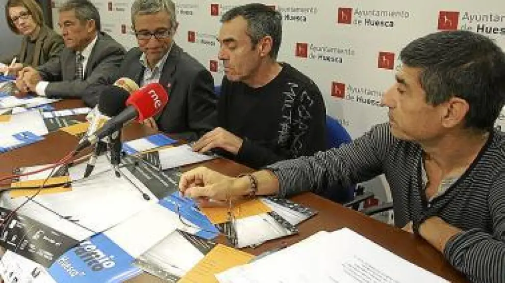 Pascual, Ruiz, Ballarín, Fortuño y Bosque, en la presentación.