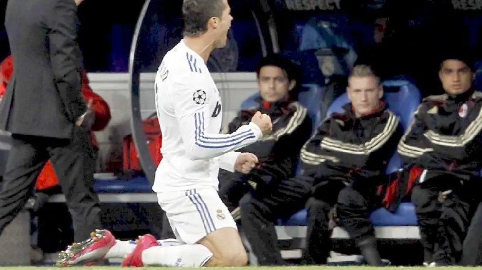 Ronaldo celebra el primer gol madridista.