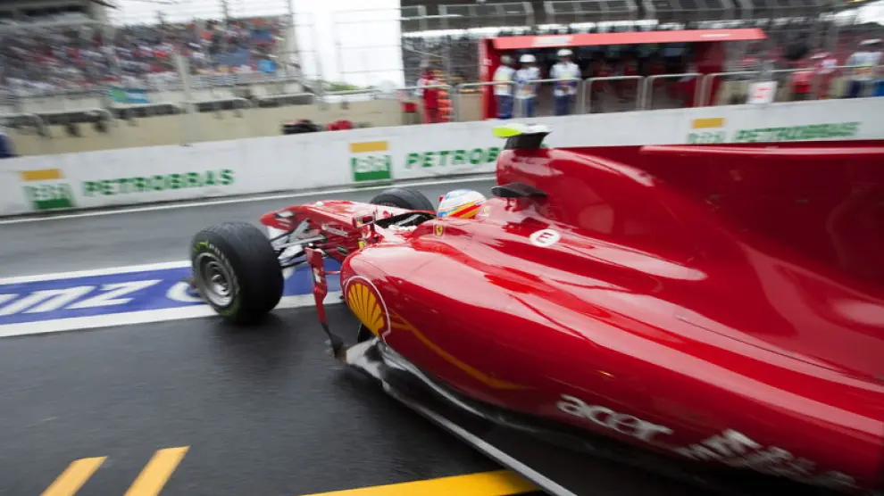 Fernando Alonso durante la sesión.