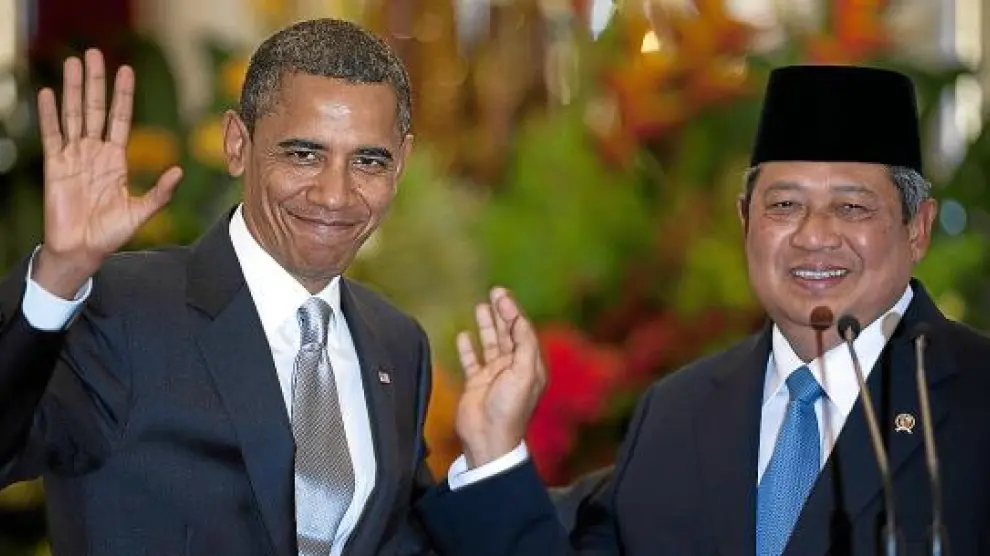 Barack Obama y el presidente indonesio, Susilo Bambang Yudhoyono, ayer en Yakarta.